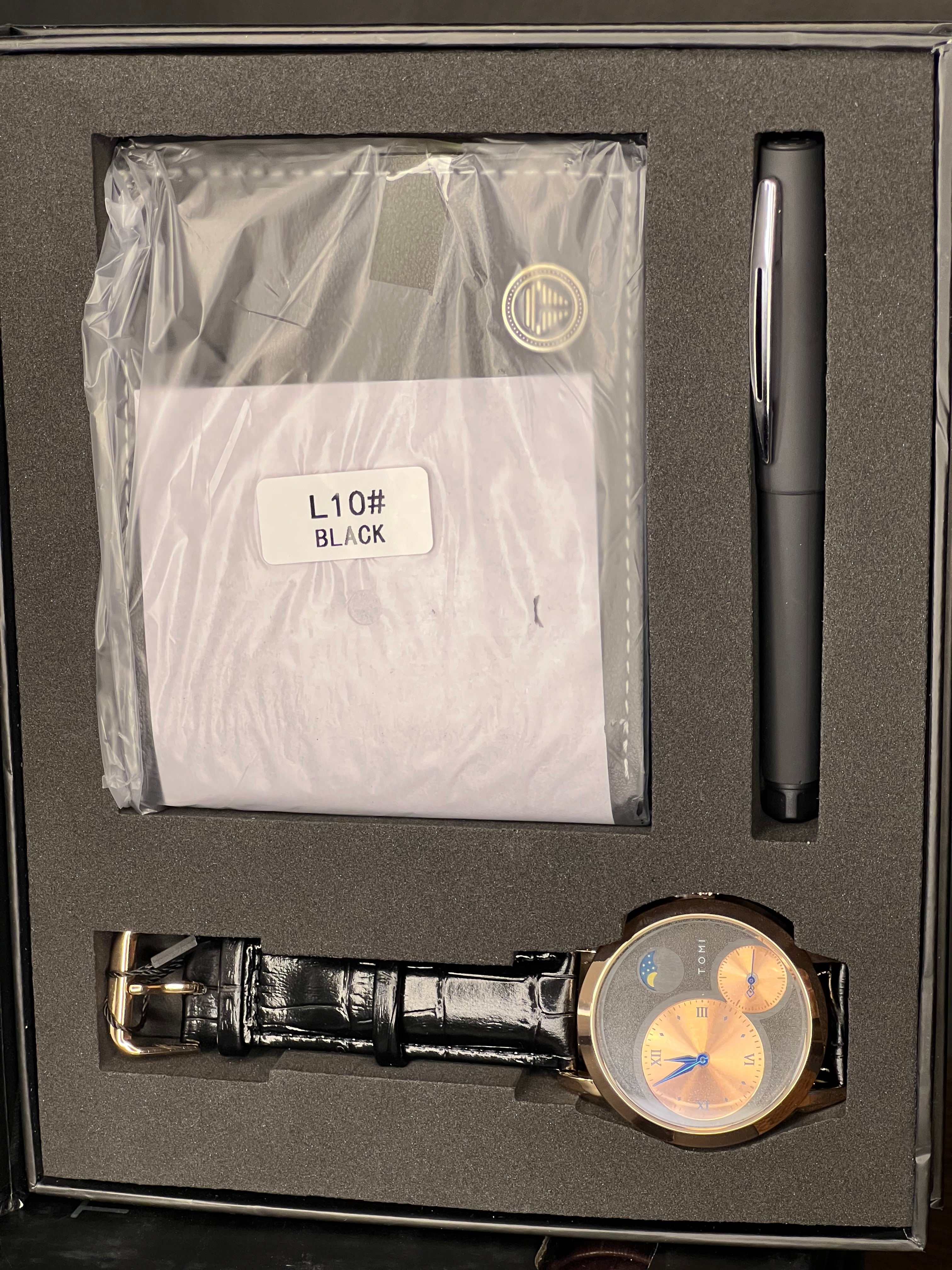 Luxury Gold & Black Gift Set – Watch, Pen & Notebook