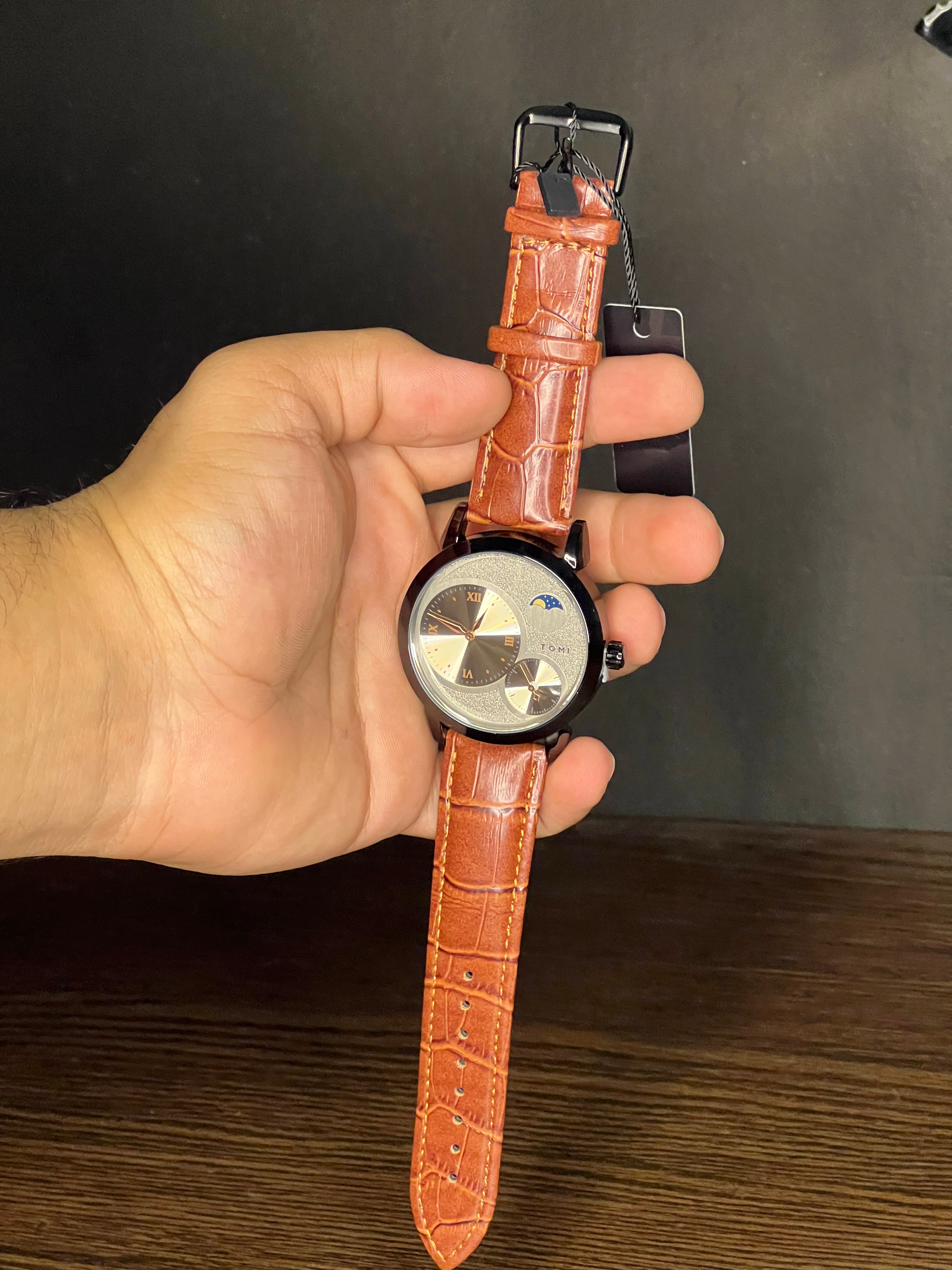 Luxury Gift Set – Classic Watch, Leather Wallet & Pen (Brown Croc Edition)