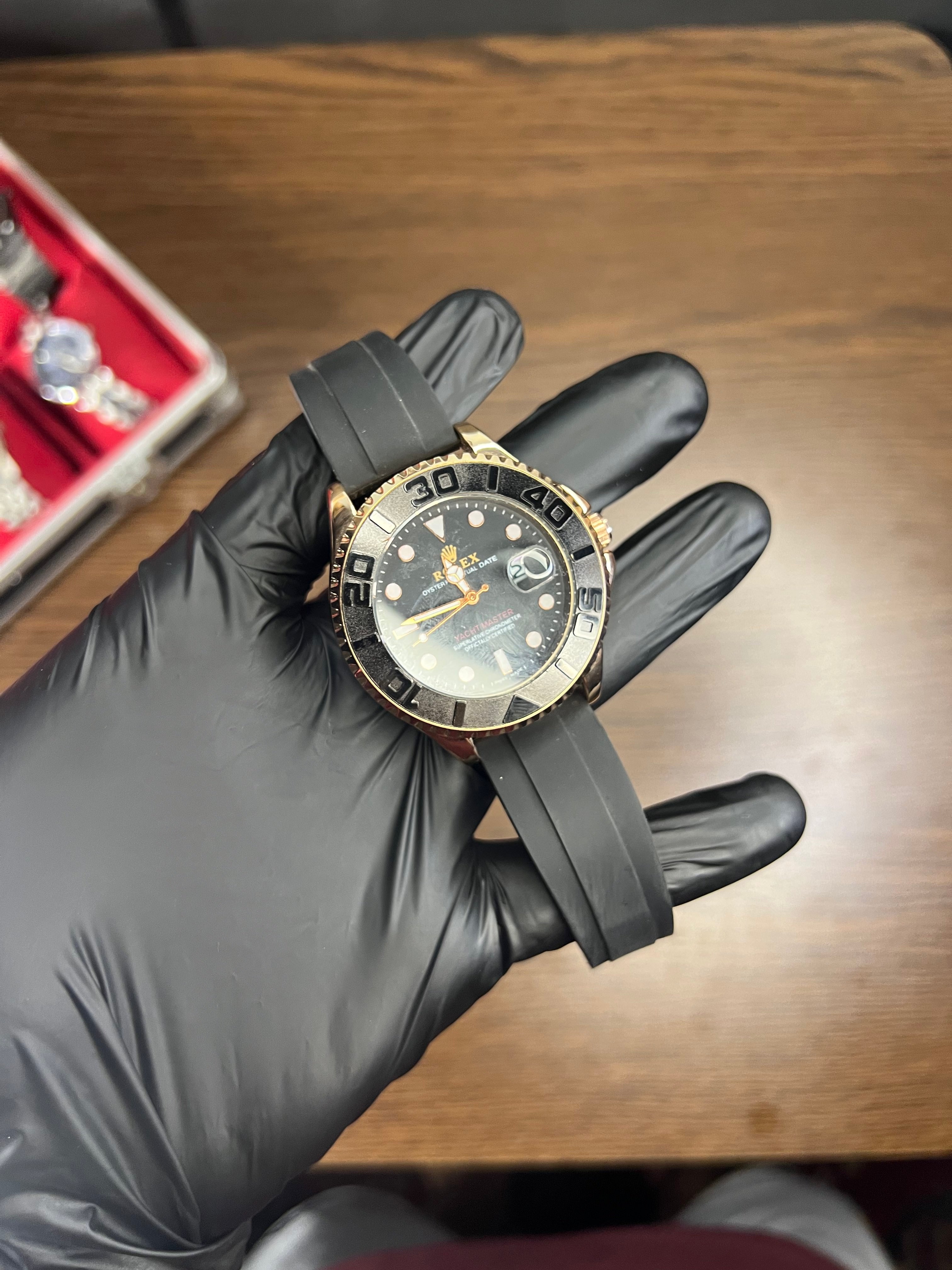 Rolex Yacht-Master Inspired Black Dial Watch – Rubber Strap Edition