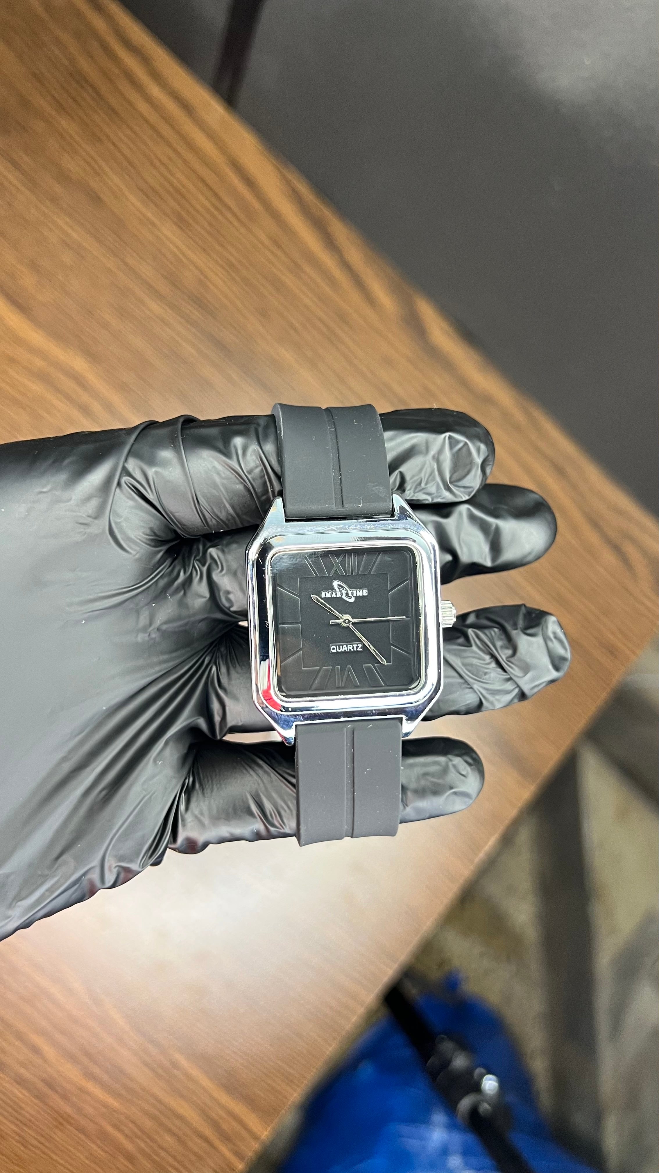 Smart Time Square Black Quartz Watch with Silicone Strap